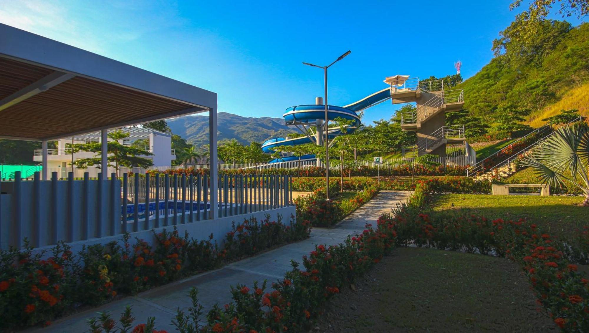 Apartment Apto Di Sole Santa Feantioquia *